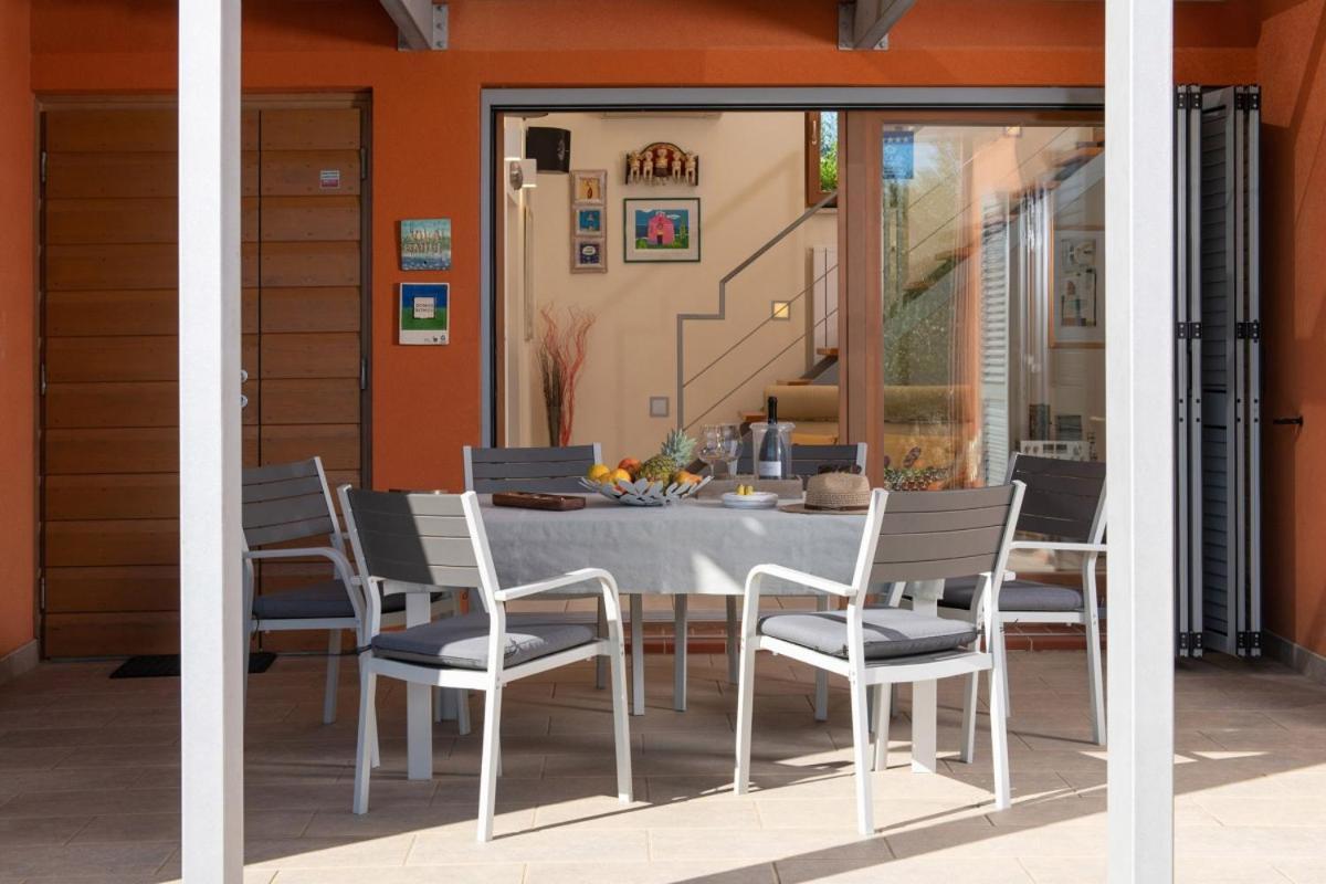 Villa Emili in Medulin - Haus für 4-5 Personen Exterior foto